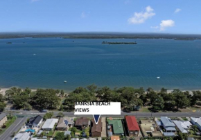 Banksia Beach Views!